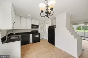 6714 Edsall Rd, Springfield, VA 22151 - Photo 3