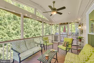 8323 Argent Cir, Fairfax Station, VA 22039 - Photo 5