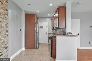 6631 Wakefield Dr, Alexandria, VA 22307 - Photo 9