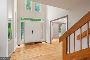 10101 Jaydee Blvd, Fairfax Station, VA 22039 - Photo 5