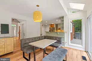 10101 Jaydee Blvd, Fairfax Station, VA 22039 - Photo 19