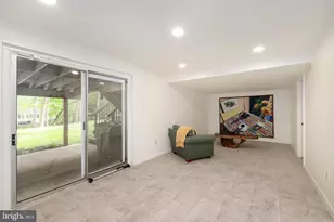 1501 Laurel Hill Rd, Vienna, VA 22182 - Photo 25