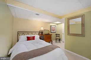 1501 Laurel Hill Rd, Vienna, VA 22182 - Photo 27