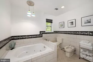 1501 Laurel Hill Rd, Vienna, VA 22182 - Photo 17