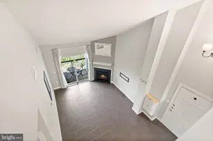 11381 Aristotle Dr, Fairfax, VA 22030 - Photo 23