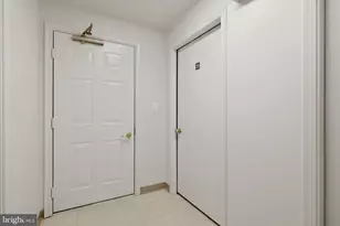 1625 International Dr, McLean, VA 22102 - Photo 31