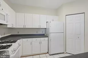 1625 International Dr, McLean, VA 22102 - Photo 9