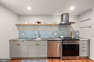 2228 Cocquina Dr, Reston, VA 20191 - Photo 11