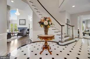 608 Nalls Farm Way, Great Falls, VA 22066 - Photo 5