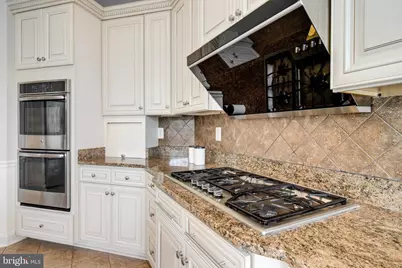 608 Nalls Farm Way, Great Falls, VA 22066 - Photo 29