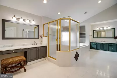608 Nalls Farm Way, Great Falls, VA 22066 - Photo 51