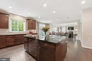 9223 Clementine Ct, Lorton, VA 22079 - Photo 11