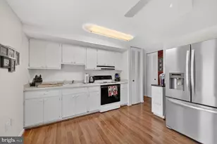 1245 Wilshire Dr, Herndon, VA 20170 - Photo 9