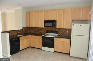 5302 Chieftain Cir, Alexandria, VA 22312 - Photo 9