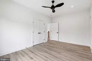 901 Meadow Ln SW, Vienna, VA 22180 - Photo 27