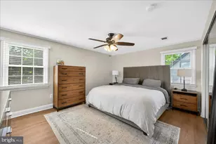 4112 Majestic Ln, Fairfax, VA 22033 - Photo 17