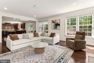 8901 Hargrove Ct, Fairfax, VA 22031 - Photo 15