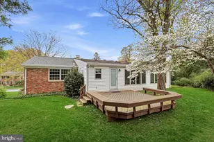 1322 Cordelia Ct, McLean, VA 22102 - Photo 3