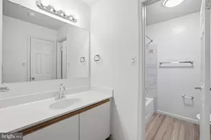 2844 Yarling Ct, Falls Church, VA 22042 - Photo 15