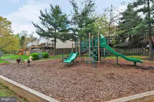 2844 Yarling Ct, Falls Church, VA 22042 - Photo 29