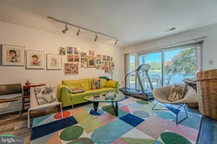 2013 Lakewinds Dr, Reston, VA 20191 - Photo 35