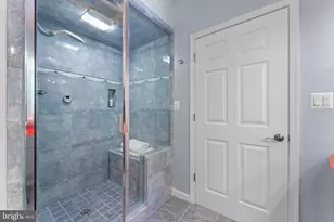 6829 Little River Turnpike, Annandale, VA 22003 - Photo 77
