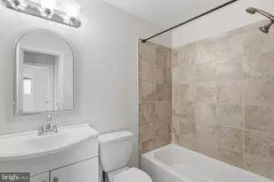 6424 Birch Leaf Ct, Burke, VA 22015 - Photo 21