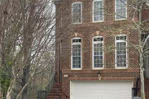 7046 Mundy Point Ct, Fort Belvoir, VA 22060 - Photo 41
