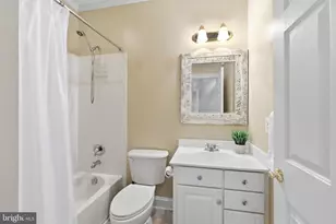 7046 Mundy Point Ct, Fort Belvoir, VA 22060 - Photo 35