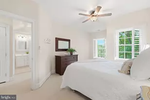 7046 Mundy Point Ct, Fort Belvoir, VA 22060 - Photo 27