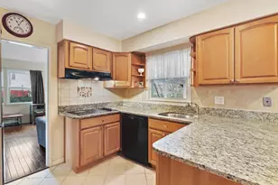 4228 Pageant Ln, Fairfax, VA 22033 - Photo 9