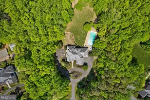 5033 Huntwood Manor Dr, Fairfax, VA 22030 - Photo 3
