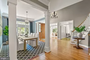 5033 Huntwood Manor Dr, Fairfax, VA 22030 - Photo 7