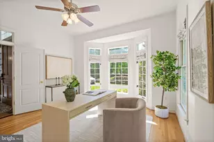 5033 Huntwood Manor Dr, Fairfax, VA 22030 - Photo 41