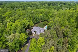 5033 Huntwood Manor Dr, Fairfax, VA 22030 - Photo 109