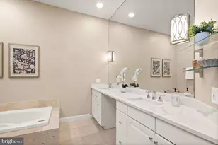 5033 Huntwood Manor Dr, Fairfax, VA 22030 - Photo 35