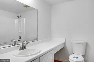 10911 Santa Clara Dr, Fairfax, VA 22030 - Photo 17