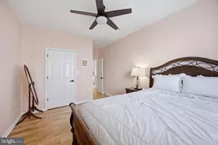 5106 Travis Edward Way, Centreville, VA 20120 - Photo 31