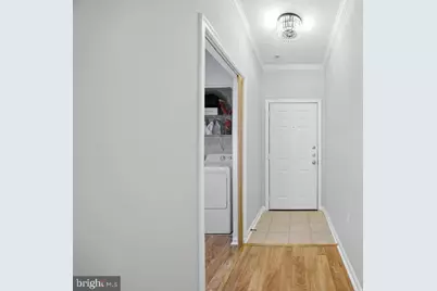 5106 Travis Edward Way #C, Centreville, VA 20120 - Photo 7