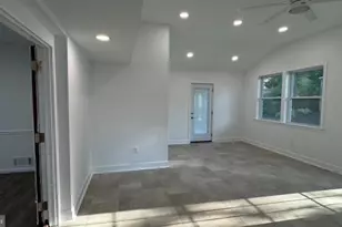 5313 Nutting Dr, Springfield, VA 22151 - Photo 11