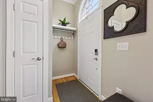 125 Carter Ct SW, Vienna, VA 22180 - Photo 19