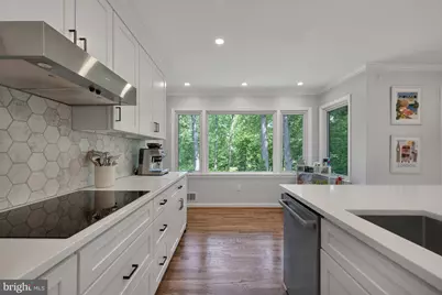 1554 Forest Villa Lane, McLean, VA 22101 - Photo 17