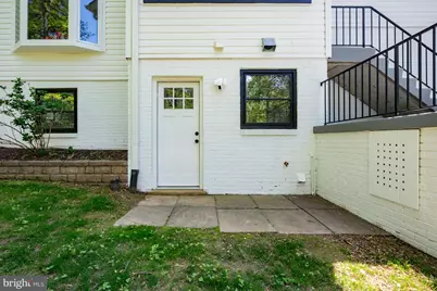 1554 Forest Villa Lane, McLean, VA 22101 - Photo 51