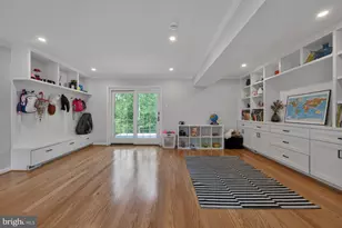 1554 Forest Villa Ln, McLean, VA 22101 - Photo 39