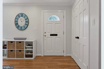 1554 Forest Villa Lane, McLean, VA 22101 - Photo 5