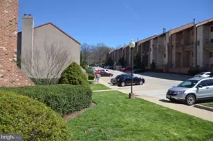 3840 Steppes Ct, Falls Church, VA 22041 - Photo 3