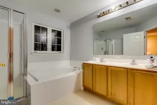 13665 St Johns Wood Pl, Herndon, VA 20171 - Photo 29