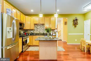 13665 St Johns Wood Pl, Herndon, VA 20171 - Photo 15