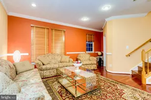 13665 St Johns Wood Pl, Herndon, VA 20171 - Photo 5