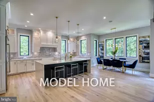 5918 Chesterbrook Rd, McLean, VA 22101 - Photo 19